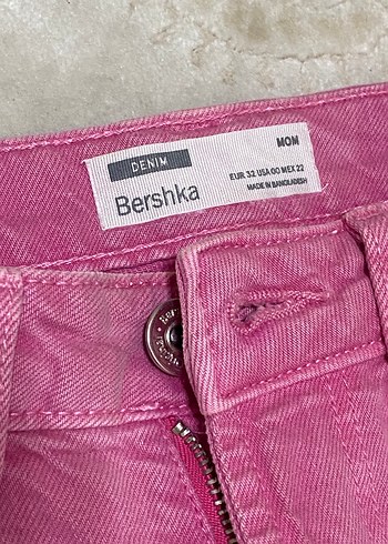 32 Beden Düğmeli Pembe Kadın Jean Pantolon bershka
