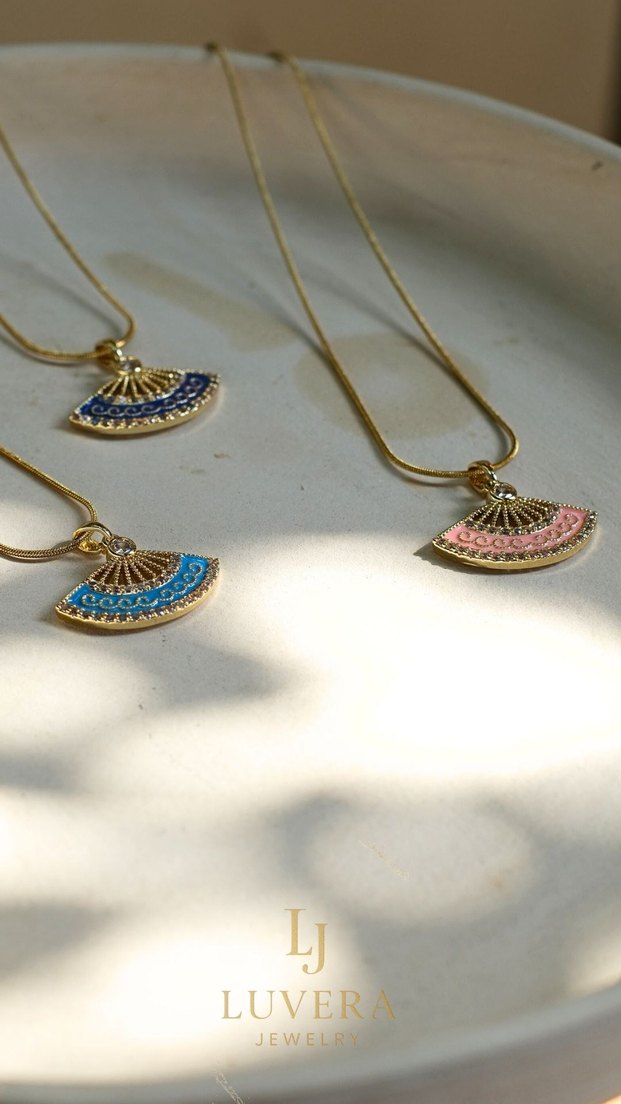 Gold&Sılver Yelpaze Kolye
Turkuaz,Pembe,Lacivert,Beyaz ve Siyah - Görsel 2