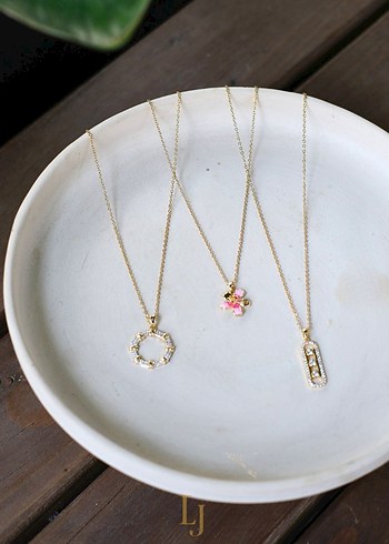 İnce İşlemeli Gold Taşlı Halka Kolye - Görsel 2