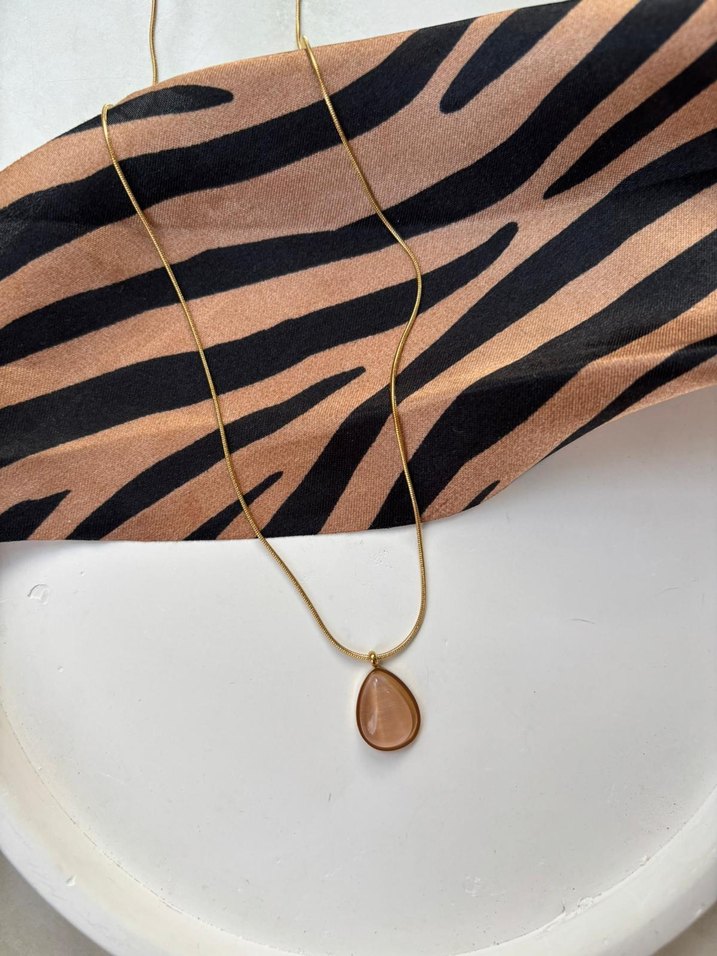 Gold Turuncu Renk Damla Model Çelik Kolye - Görsel 3