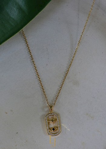 Gold işlemeli Kolye