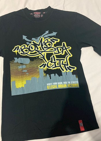 street tshirt