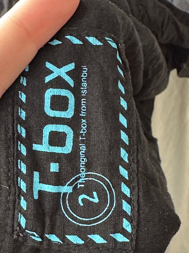 Siyah Pareo - Görsel 3