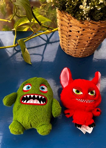 Renkli Sevimli Peluş Oyuncaklar