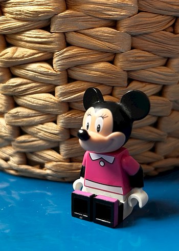 Lego Minnie Mouse Figürü - Görsel 4