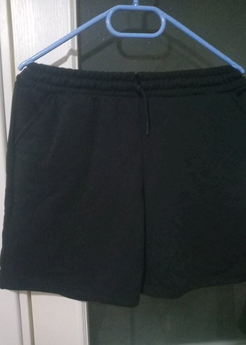 ZARA Siyah Rahat Kesim Mini Şort
