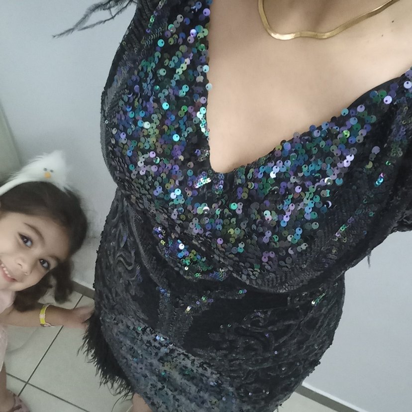 Parlak payetli Kısa V Yaka Elbise - Görsel 2