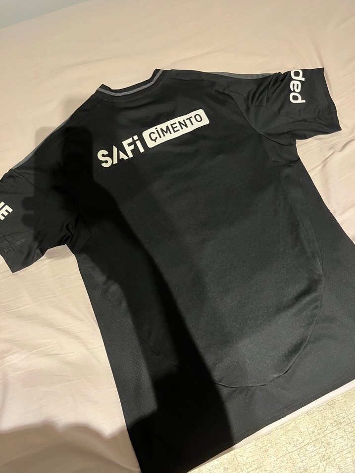 Beşiktaş 24/25 forması - Görsel 2