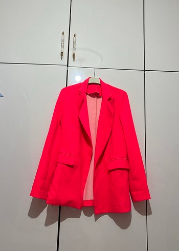Pembe Düğmeli Kadın Blazer Ceket
