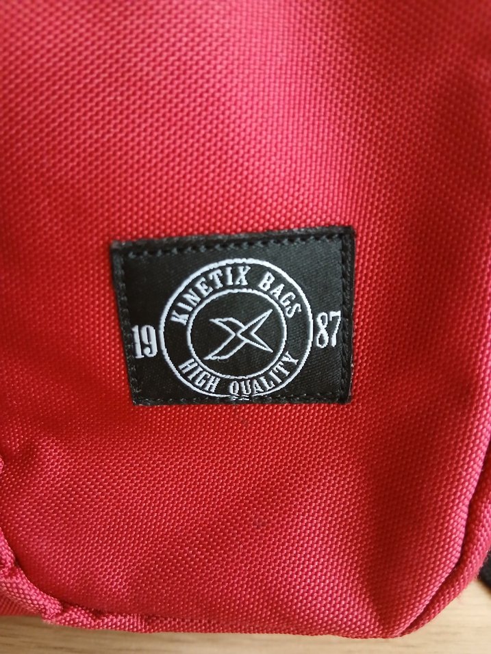 Fermuarlı bordo Kadın Sırt Çantası - Görsel 3