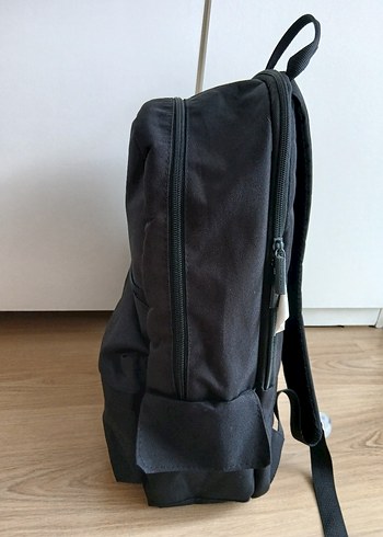 Benetton Siyah Kadın Sırt Çantası - Görsel 3