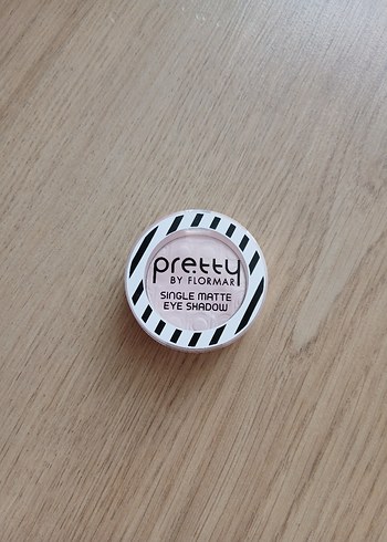 Flormar Tekli Mat Göz Farı