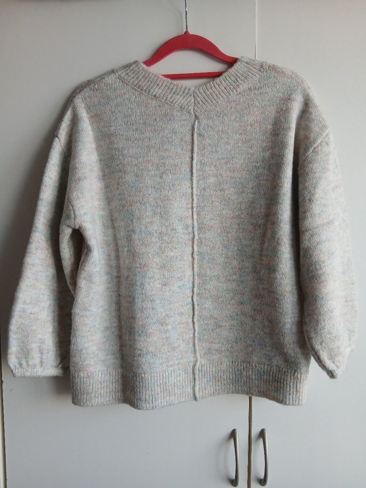 V Yaka Örgü Kadın Kazak - Görsel 4