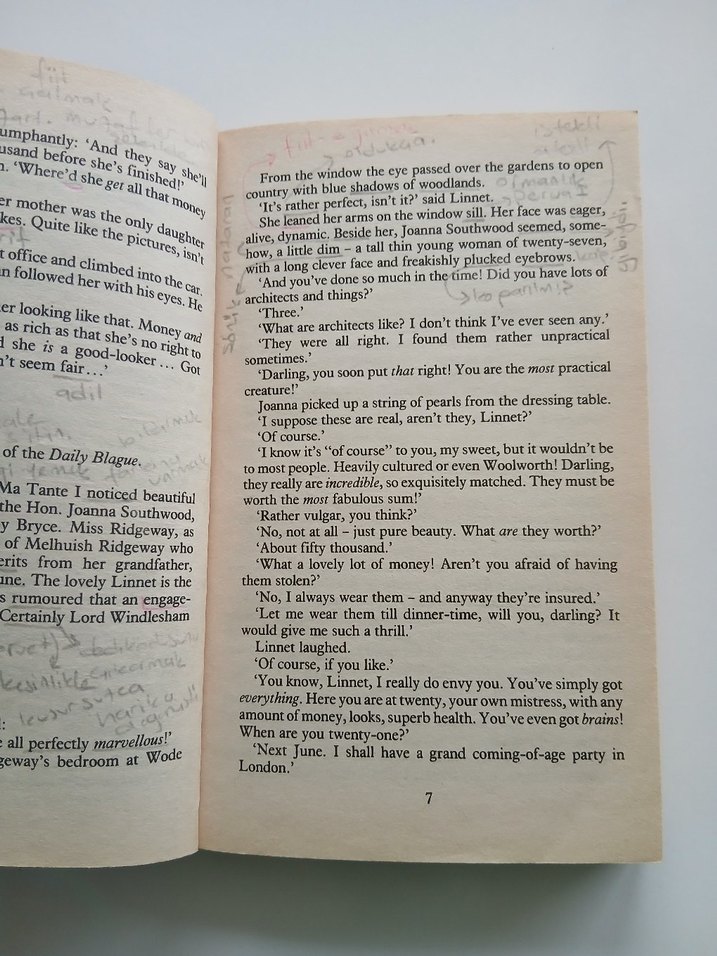 Agatha Christie - Death on the Nile Romanı - Görsel 5