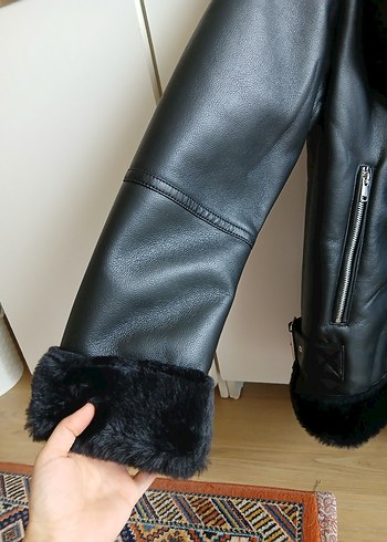 Siyah Deri Kürklü Kadın Biker Ceket - Görsel 3