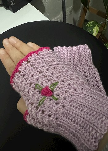 Mor Renkli Örgü Bohem Kadın Eldiveni - Görsel 3