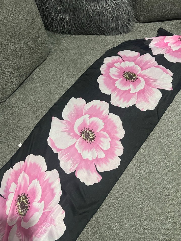 Pembe Çiçek Desenli Kadın Fular - Görsel 2