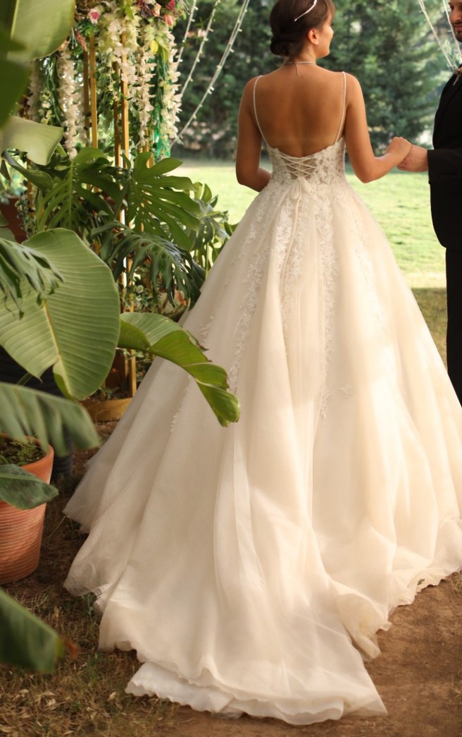 milano Vento İtalyan Askılı Uzun A Kesim Gelinlik - Görsel 4