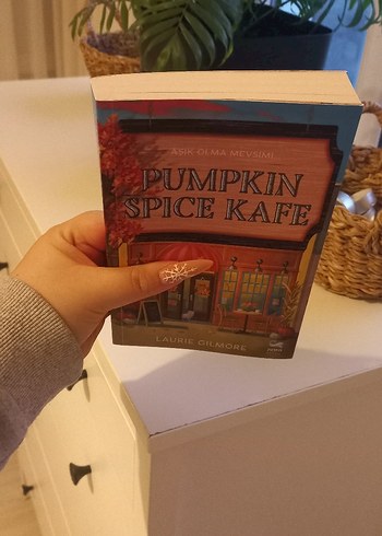 Pumpkin Spice Kafe - roman - Görsel 3