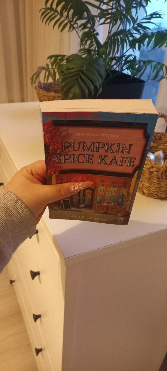 Pumpkin Spice Kafe - roman - Görsel 3