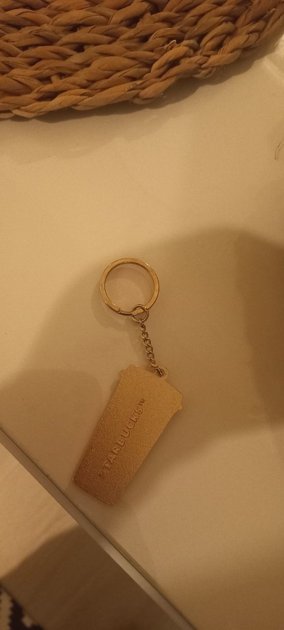 Starbucks Kırmızı Sıcak İçecek Anahtarlık - Görsel 2