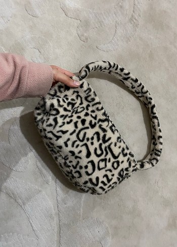  Beden Leopar Desenli Peluş Kadın Çanta