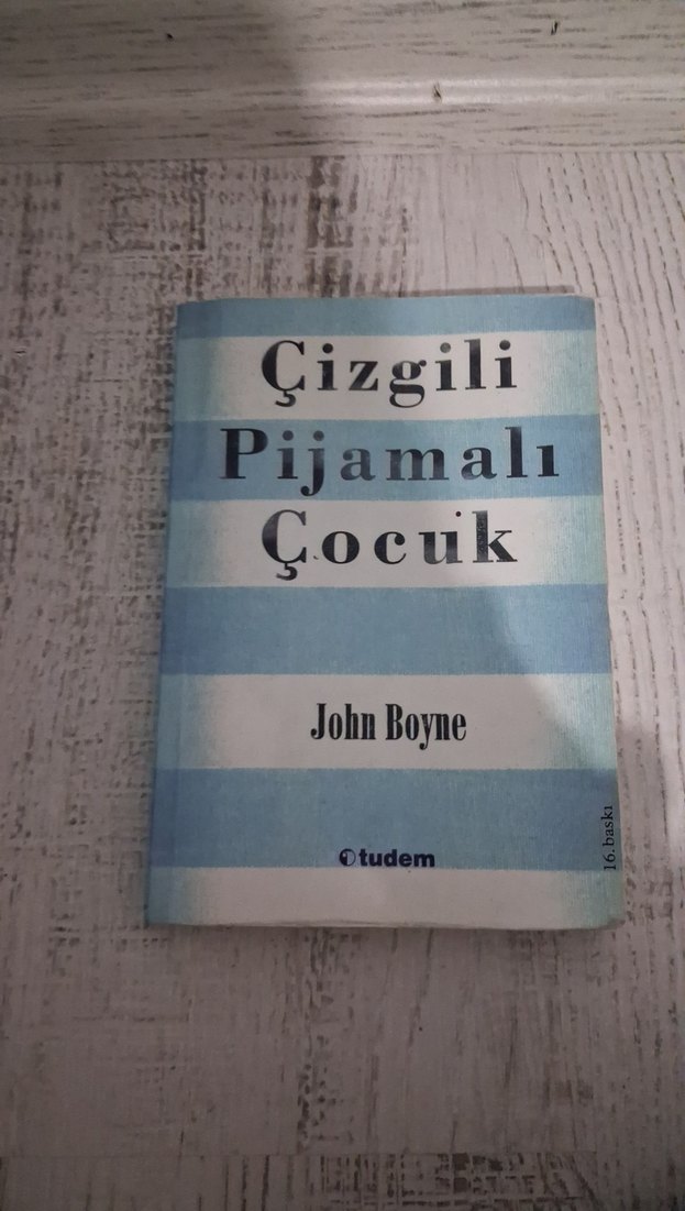 Çizgili Pijamalı Çocuk - John Boyne - Görsel 2