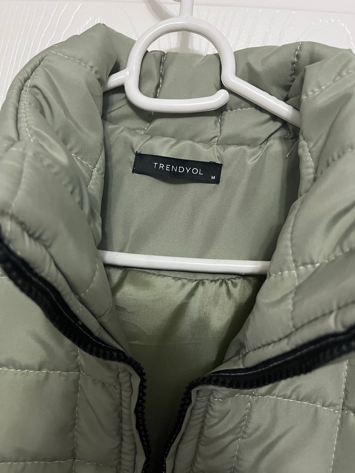 Gri Fermuarlı Kadın Kısa Mont - Görsel 3