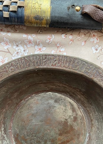 Osmanlı Dönemi Rumca Konstantinosa ait1904 yazılı bakır tabak - Görsel 2