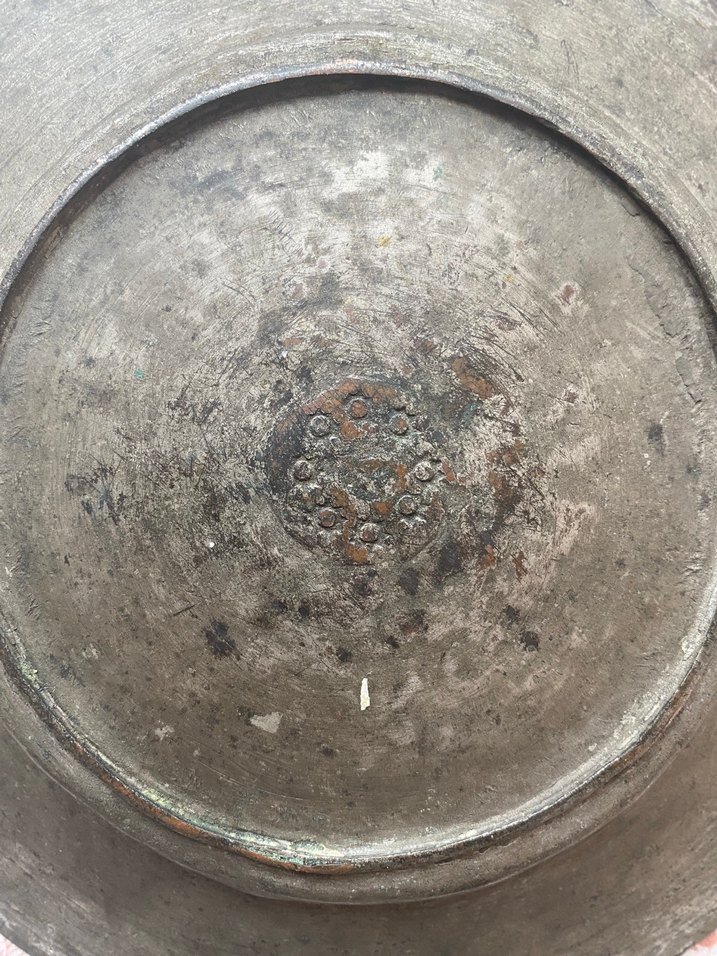 Ermeni damgalı ve işlemeli bakır kaymak tabağı - Görsel 3