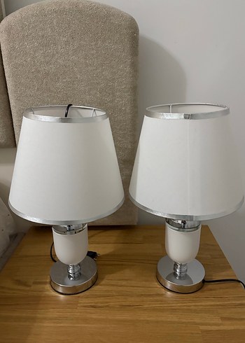 Beyaz Kumaş Başlıklı Masa Lambası Çifti - Görsel 2