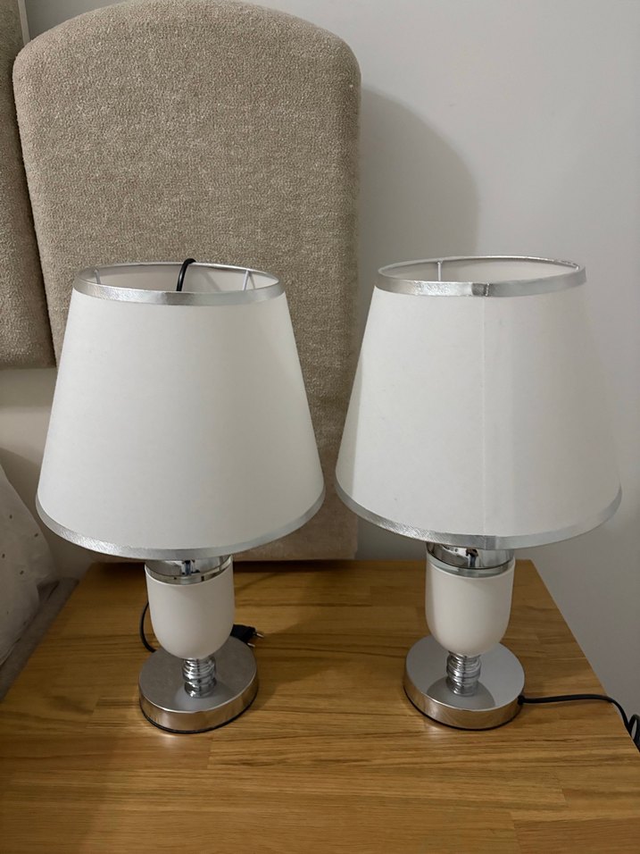 Beyaz Kumaş Başlıklı Masa Lambası Çifti - Görsel 2