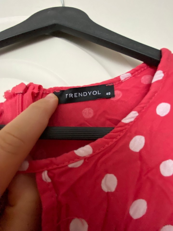 Kırmızı Puantiyeli Midi Elbise - Görsel 3