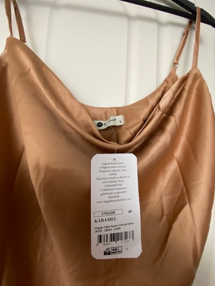 Bej Saten Uzun Askılı Kadın Elbise - Görsel 2