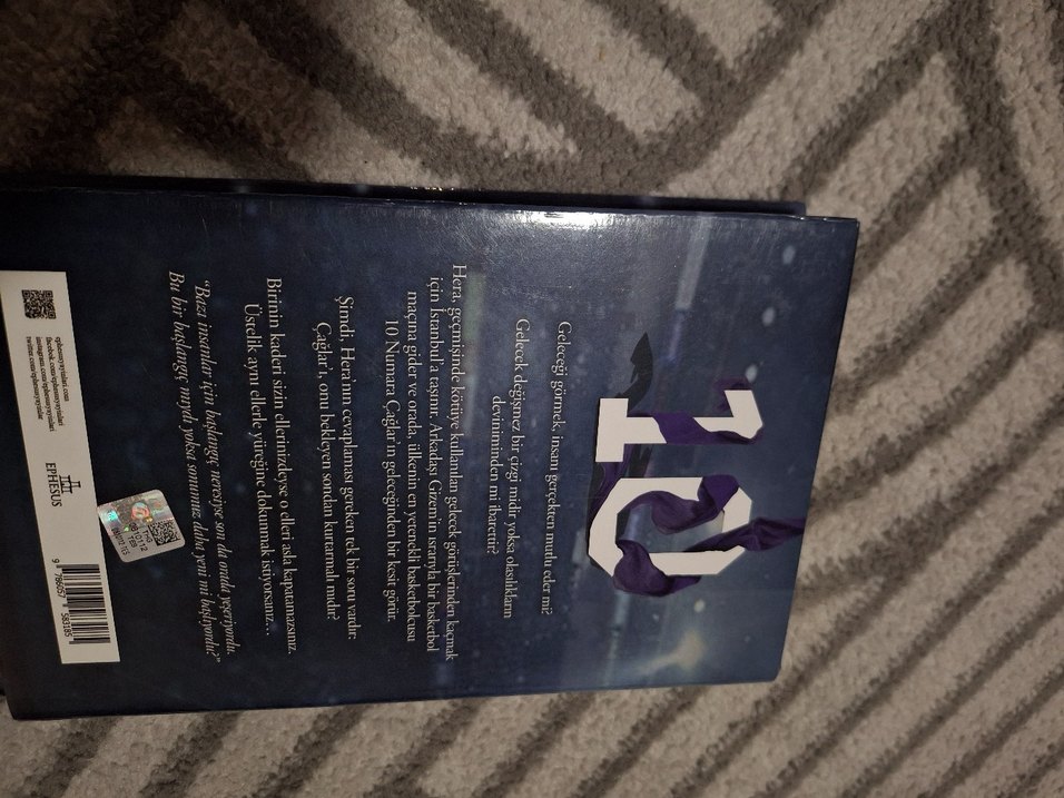 Çemberin Altında - Roman - Görsel 2