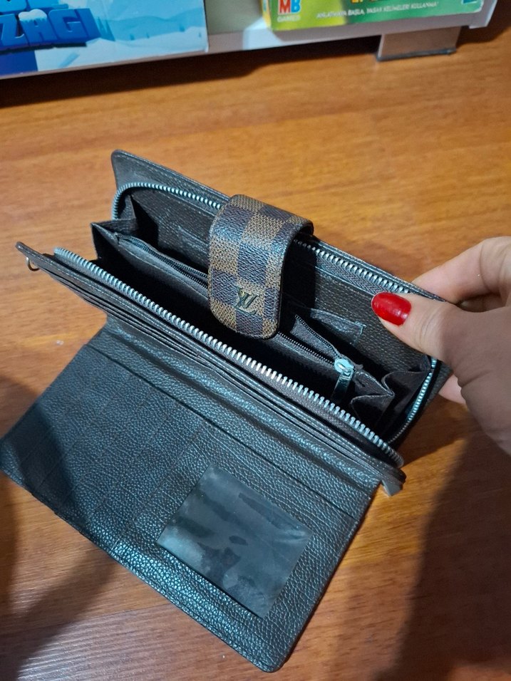 Kahverengi Deri Tokalı Kadın Cüzdanı - Görsel 3