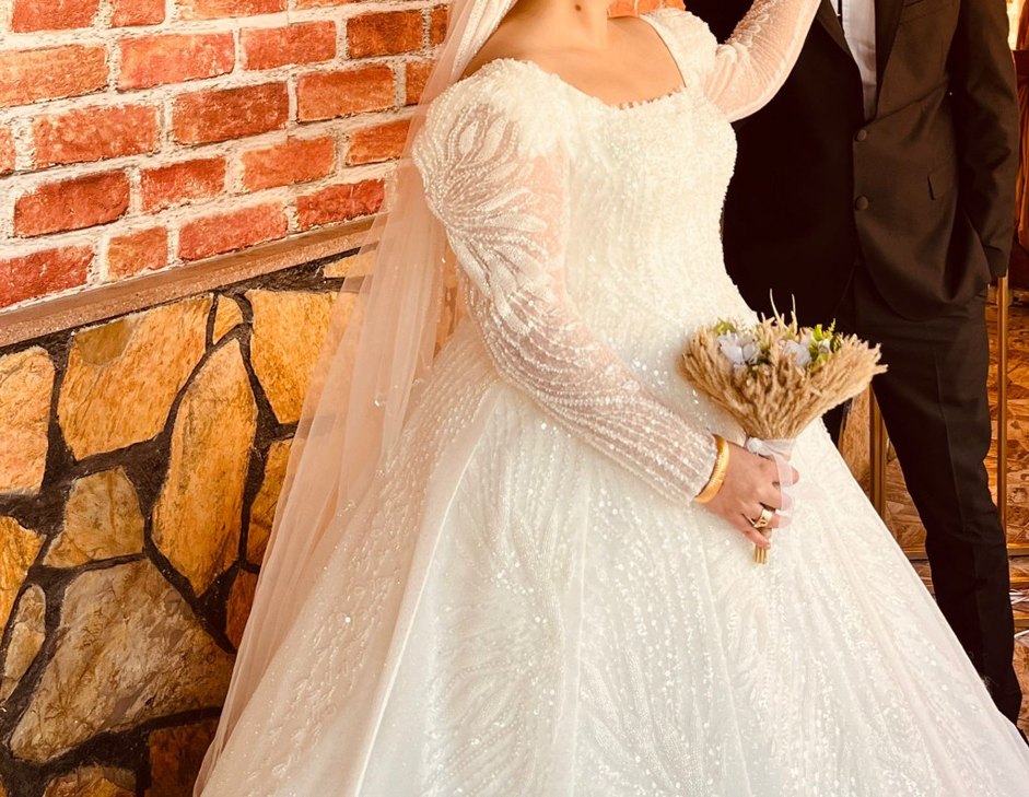 Uzun Kollu Straplez Beyaz Prenses Gelinlik TEMİZ YENİ - Görsel 4