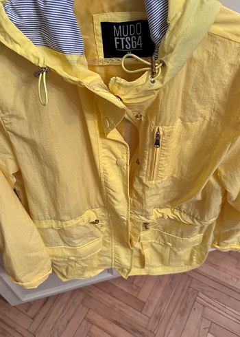 Sarı Kadın Midi Boy Düğmeli Yağmurluk - Görsel 2