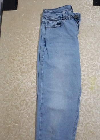 Zara Kadın Mavi Rahat Kesim Midi Kot Pantolon