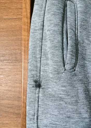 GAP Gri Fermuarlı Erkek Eşofman Altı - Görsel 4