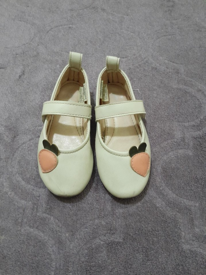 Kız Çocuk Beyaz Elastik Babet Ayakkabı - Görsel 2
