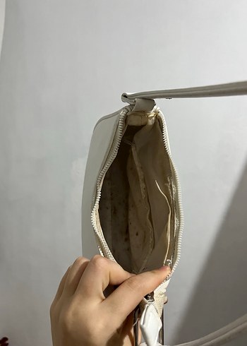Bershka Minimalist Beyaz Deri Kadın Çanta