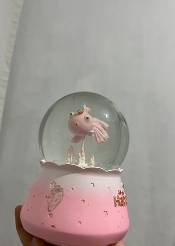 Diğer Pembe balık Figürlü Kar Küresi