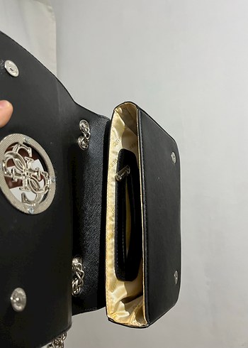  Beden siyah Renk Zincir Detaylı Siyah GUESS ÇANTA