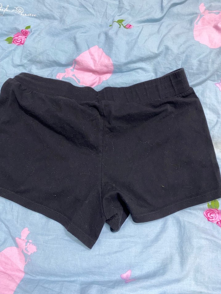 Siyah ince Mini Şort - Görsel 2