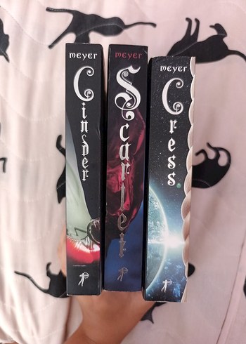  Ay Günlükleri Serisinin İlk 3 Kitabı