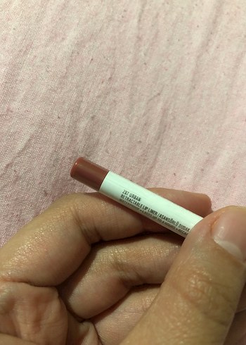 Maybelline Beaulis Dudak Kalemi