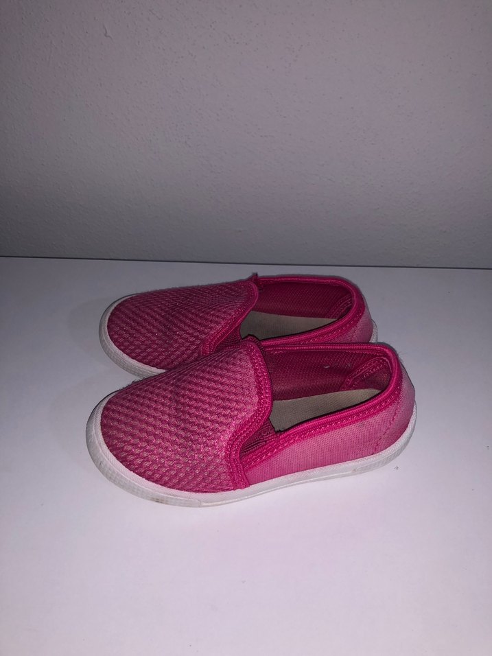 Kız Çocuk Pembe Ayakkabı - Görsel 2