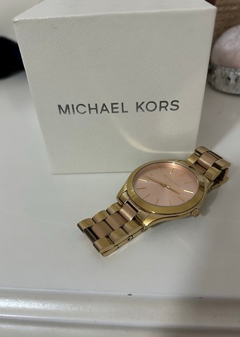 Michael Kors Klasik Altın Kadın Kol Saati - Görsel 2