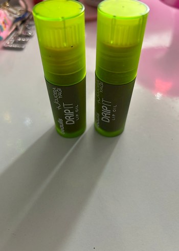 Beaulis Jojoba Yağlı Yeşil Renkli Dudak Yağı - Görsel 4